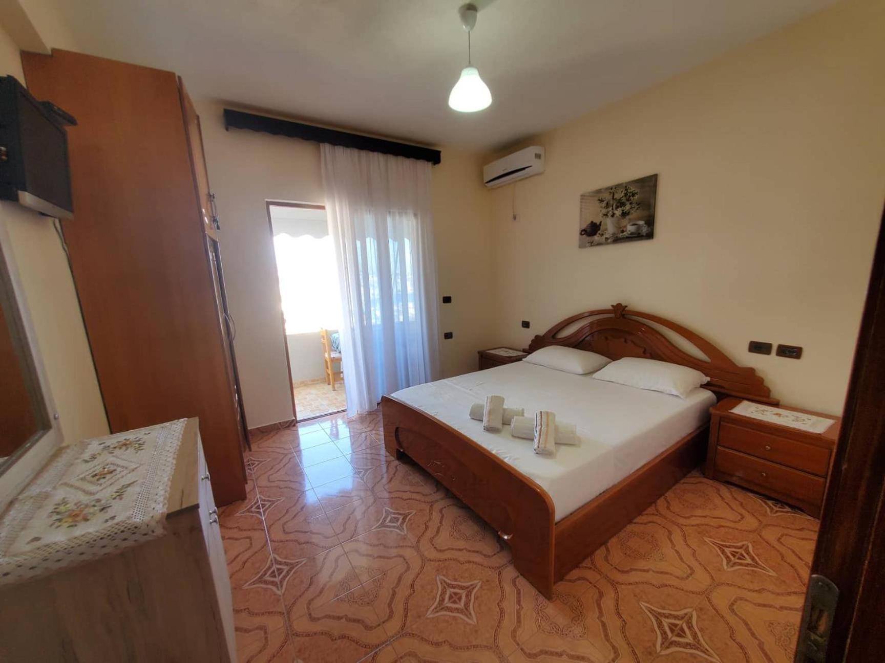 Guest House Sandri Sarandë エクステリア 写真