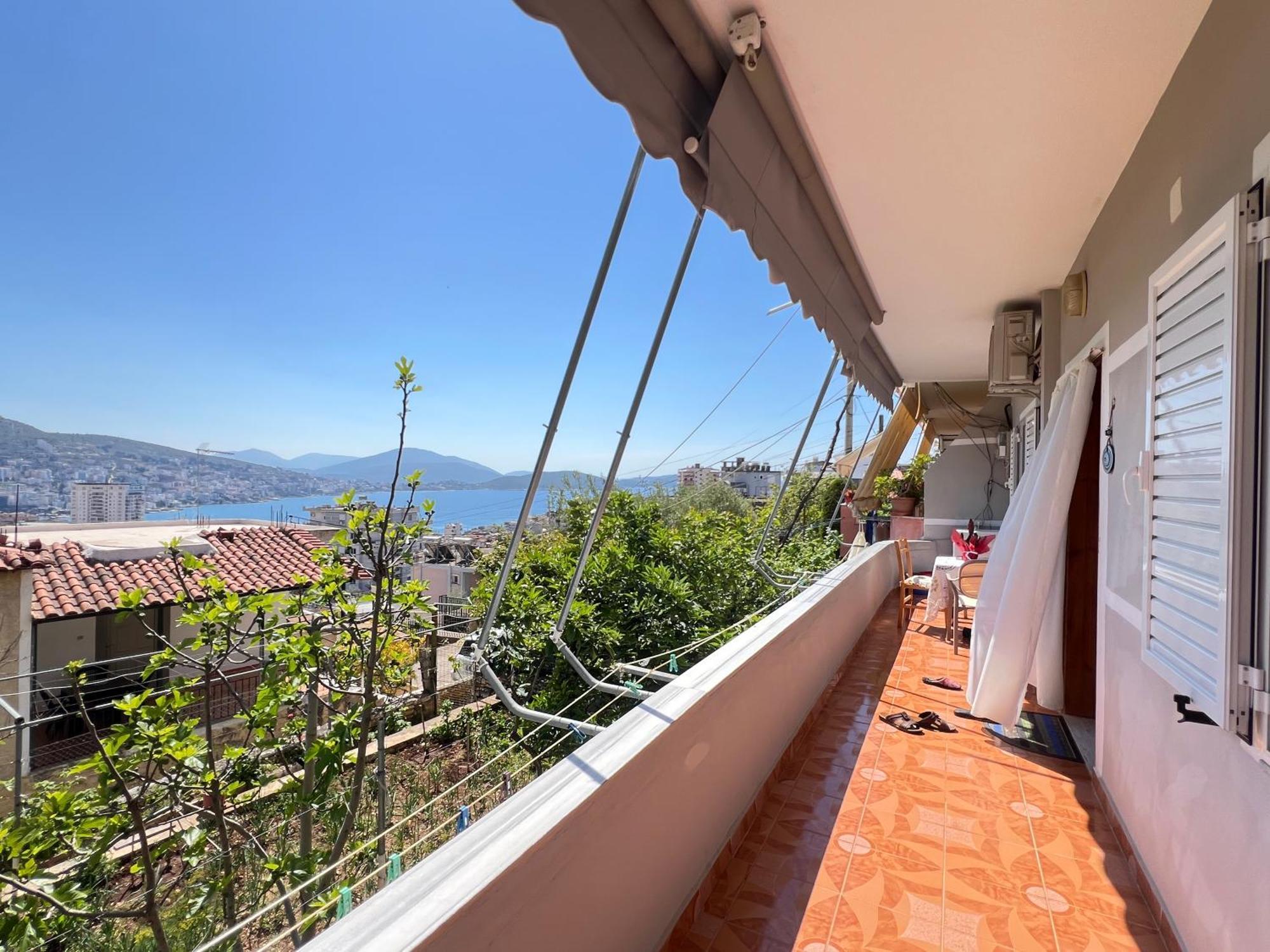 Guest House Sandri Sarandë エクステリア 写真